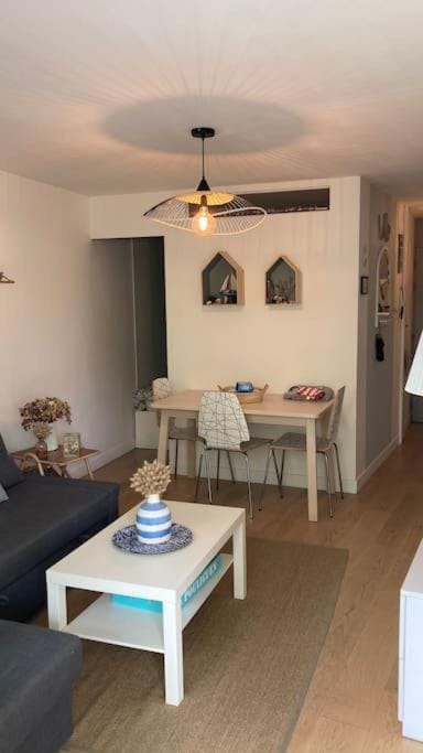 Appartement cosy, vue sur parc, 3 mins plage Benoit Apartment in Le Pouliguen