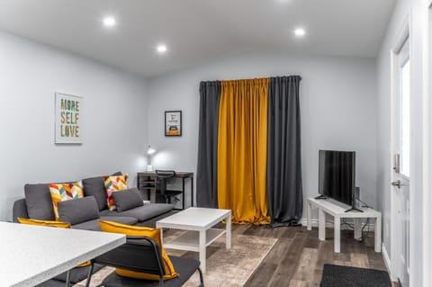 Centrally located 4Bedroom, 2Bath Home Condo in Yellowknife