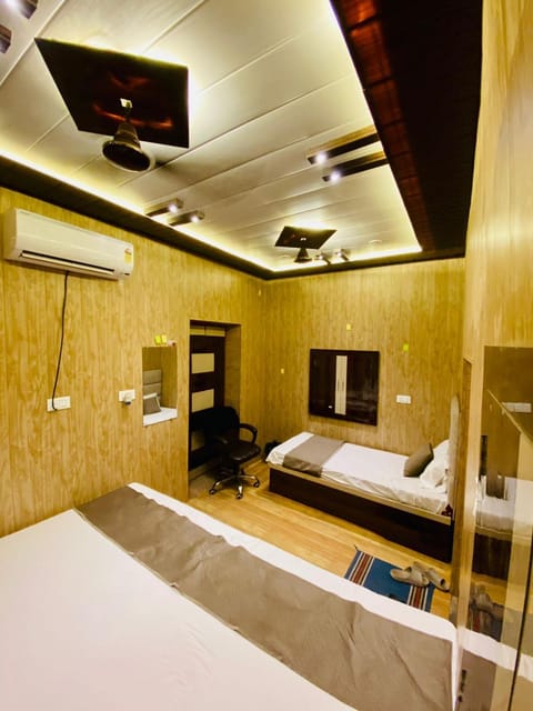 NAMO Guest House Bed and Breakfast in Varanasi