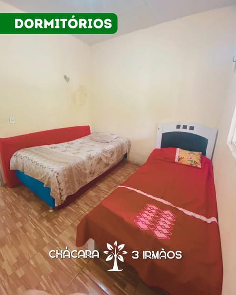 Bed, Photo of the whole room, Bedroom, bunk bed