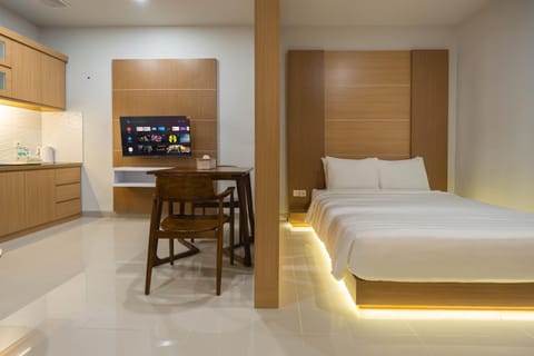 Bed, Living room, Bedroom