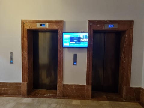 elevator