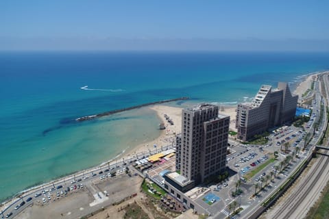 מגדל הים חיפה Condo in Haifa