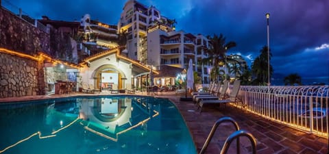 Balcony/Terrace, Swimming pool