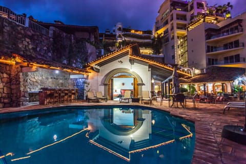 Balcony/Terrace, Swimming pool