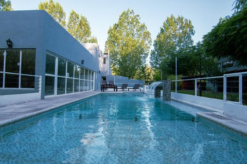 Garden, Swimming pool, Swimming pool