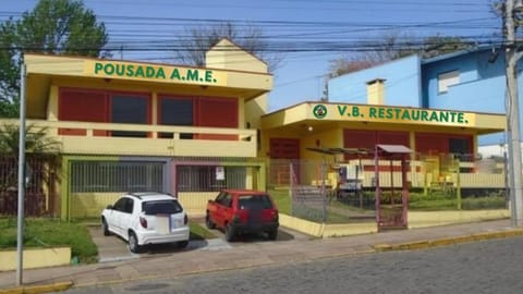 Quarto inferior 10 pessoas. Bed and Breakfast in Caxias do Sul