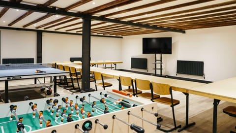 Property building, Game Room, Table tennis