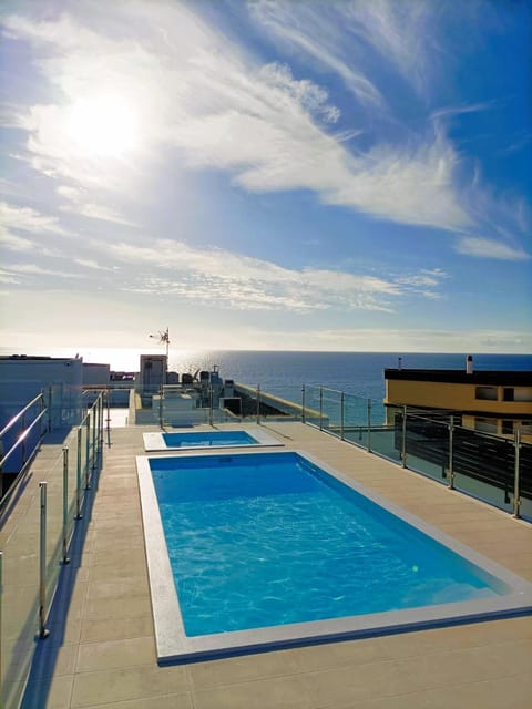 Sea view, Swimming pool