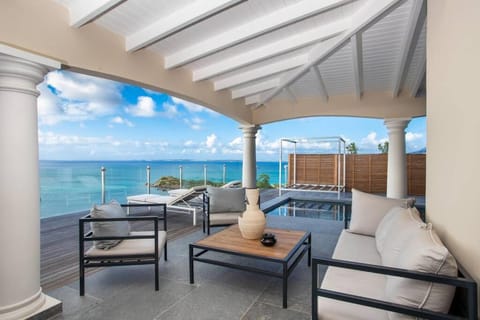 Patio, Living room, Sea view