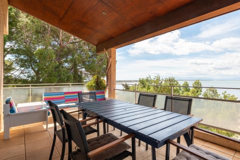 Patio, Sea view