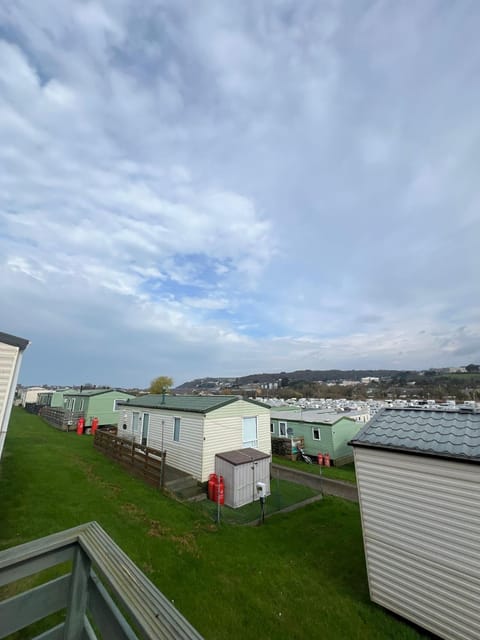 Spacious 2 bedroomed mobile home Campground/ 
RV Resort in Aberystwyth