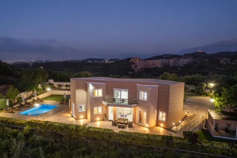 Property building, Night, Natural landscape, Mountain view, Pool view, Swimming pool, sunbed