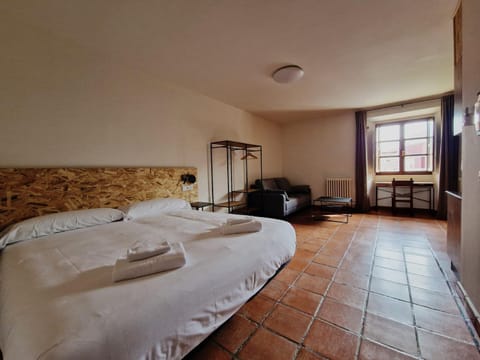 Albergue Real Fabrica de Ezcaray Hostel in La Rioja