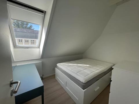 3-bedroom city center w private parking Apartment in Aalborg