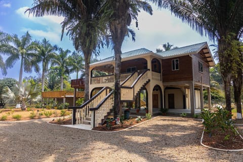 Luxury Jungle Estate Near Placencia peninsula--Exotica Casa in Stann Creek District