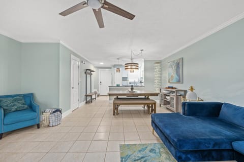 2 BR Home in St Andrews, Close to Everything Casa in Highway 30A Florida Beach