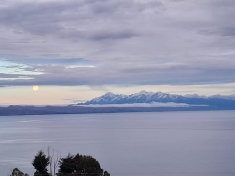 CASA DE LA LUNA-Isla del sol Bolivia Hotel in Puno, Peru