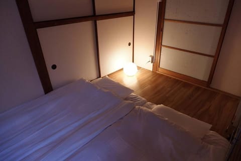 TSUBAME 101 staying private home Apartment in Osaka