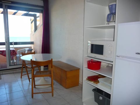 Appartement 3 Pièces en Bord de Mer au Barcarès avec Terrasse, Accès Plage et Parking Sécurisé - FR-1-782-18 Apartment in Le Barcarès