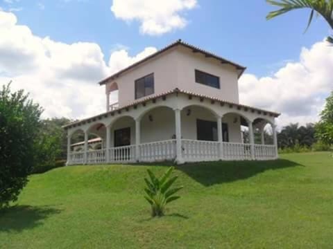 Finca Villa Ericinda House in Cundinamarca, Colombia