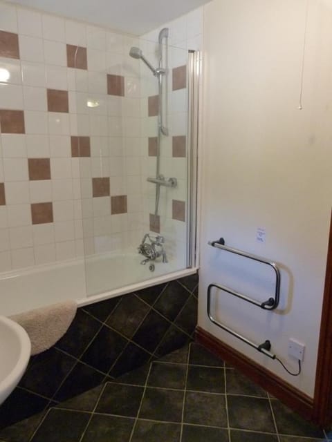 Shower, Bathroom, Bath