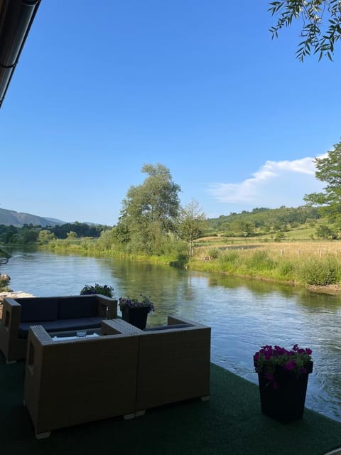 Guest House Šobić Apartment in Federation of Bosnia and Herzegovina