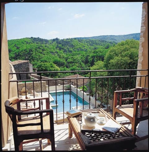 Natural landscape, View (from property/room), Balcony/Terrace, Mountain view, Pool view, Swimming pool