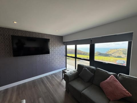 Excalibur 3 Bed sleeps 7 Apartment in Tintagel