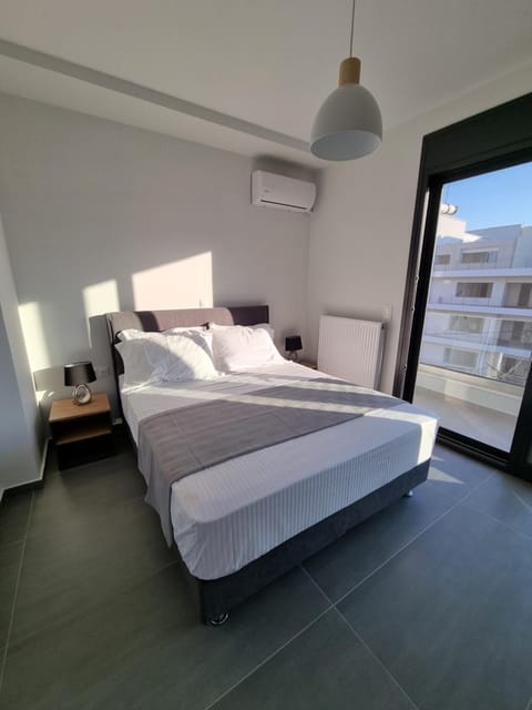 10 Apartments & Suites Athens Apartment hotel in Kallithea
