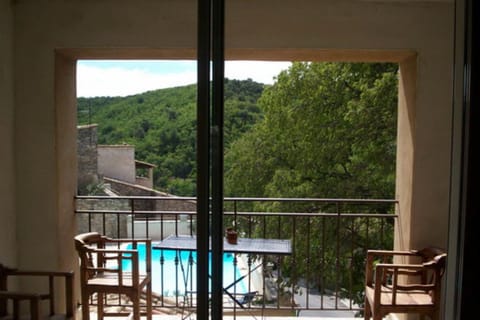 View (from property/room), Balcony/Terrace, Mountain view, Pool view, Area and facilities, Swimming pool