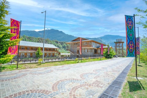 Property building, Day, Mountain view