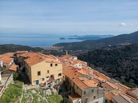 Natural landscape, Location