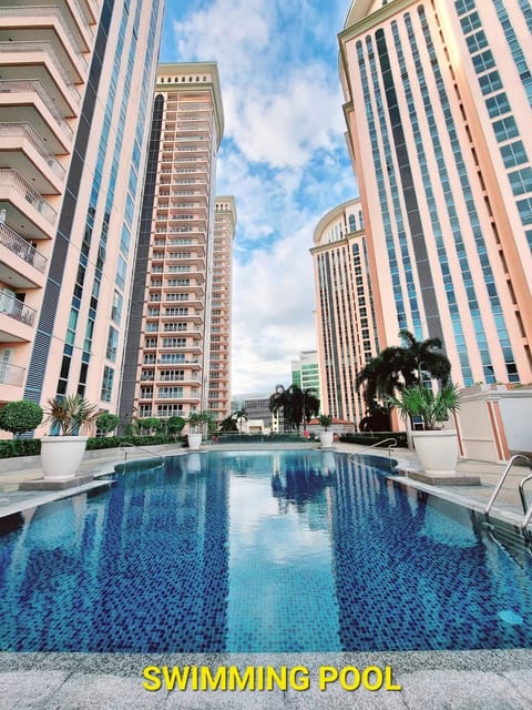 Staycation In Venice Bgc Mckinley Hill #vlra23j House in Makati