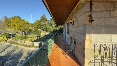 Casa Loureiro de Baixo Casa di campagna in Porto District