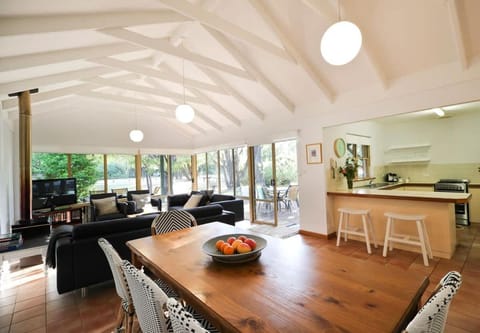 The Quindy, family beach house House in Dunsborough