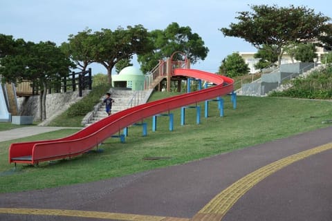 ~いつも頑張っているあなたへご褒美~ 広々と贅沢な空間を独り占め Villa in Okinawa Prefecture