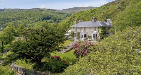 Property building, Garden, Garden view