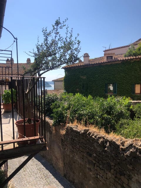 La Sosta nel Borgo Bed and Breakfast in Anguillara Sabazia