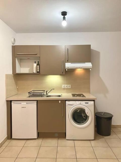 Charmant T2 calme proche frontière Suisse Apartment in Saint-Julien-en-Genevois