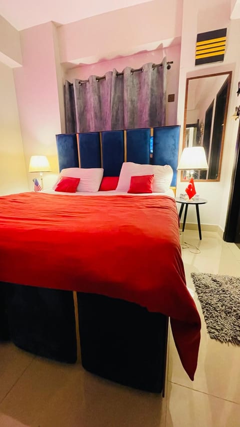 1 Bedroom Appartment with Netflix Condo in Islamabad
