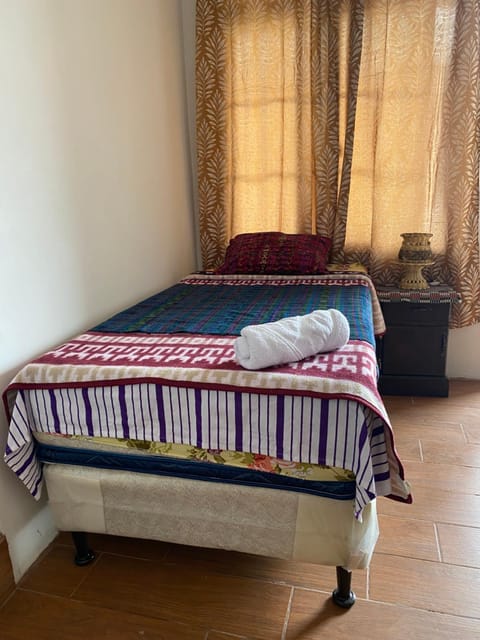 “Posada Vicentas” compartir con una familia Tz’utujil Vacation rental in Sololá Department