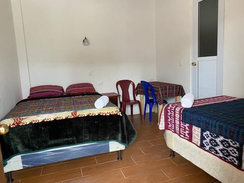 “Posada Vicentas” compartir con una familia Tz’utujil Vacation rental in Sololá Department