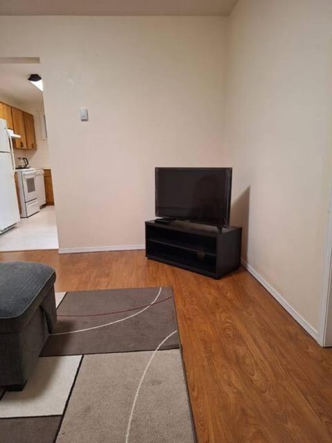 1-Bedroom Basement Suite Appartement in Yellowknife