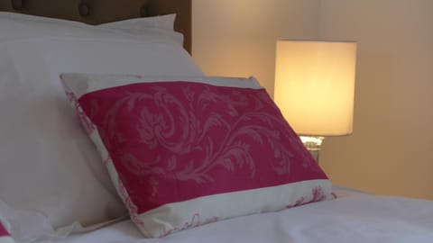 Les Versaillaises B&B Bed and Breakfast in Versailles