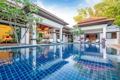 The Crown Jewel Pool Bang Tao Pure Luxury Retreat! V13 Villa in Phuket