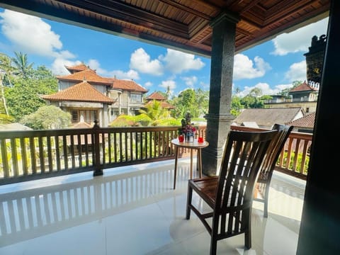 Balcony/Terrace, Dining area