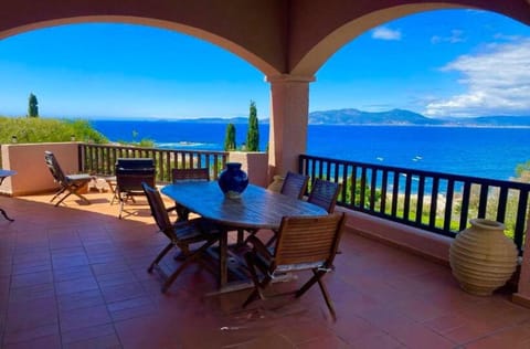 Patio, Day, Natural landscape, Balcony/Terrace, Mountain view, Sea view