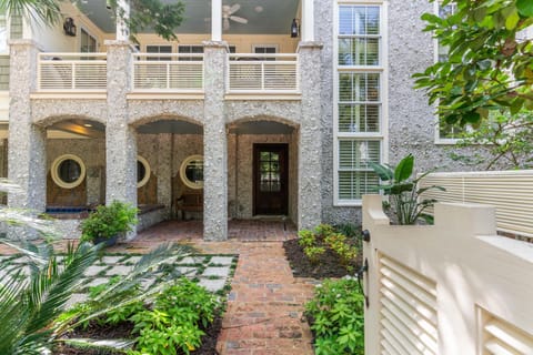 Red Cedar - 25 Sea Oats Lane House in Saint Simons Island