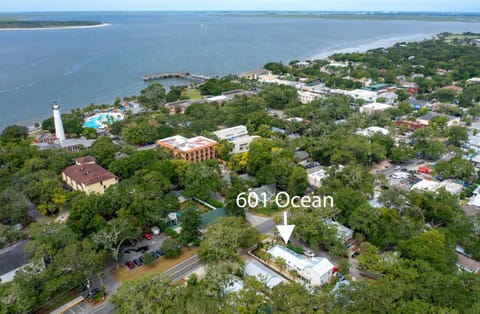 Summer Camp! - 601 Ocean Blvd House in Saint Simons Island